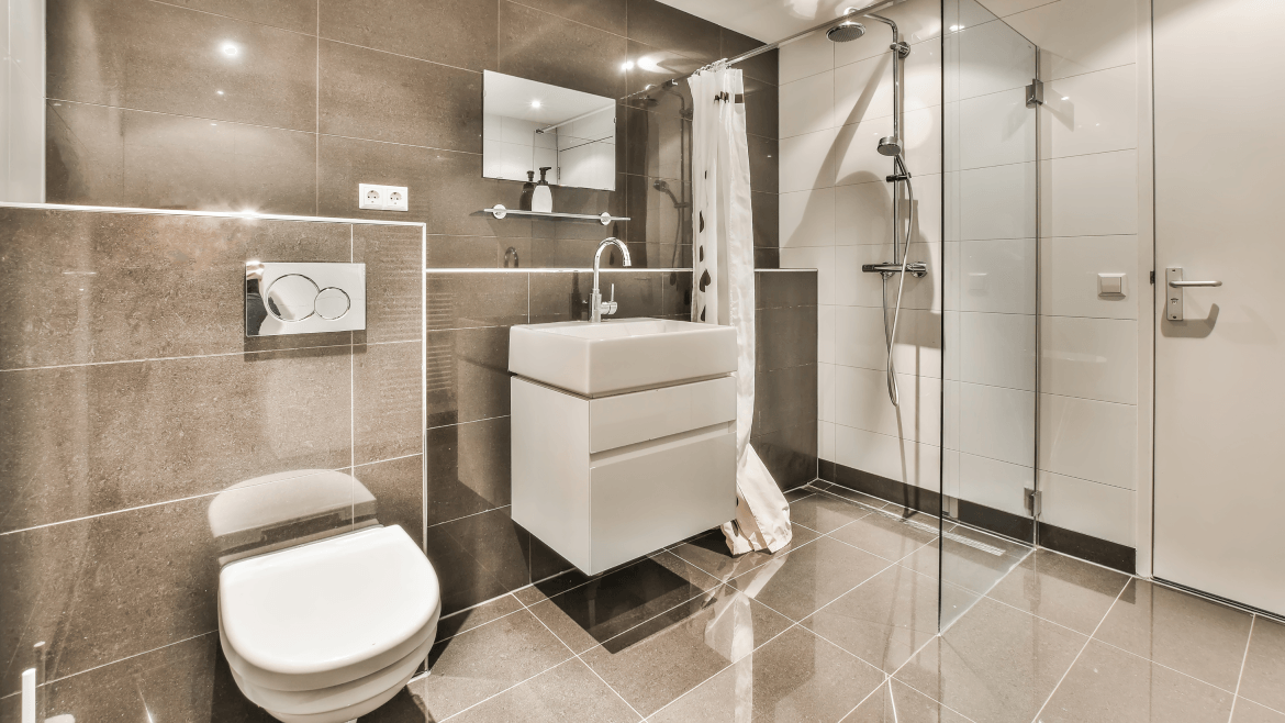 Elegant Bathroom Remodeling Solutions That Balance Value and Quality